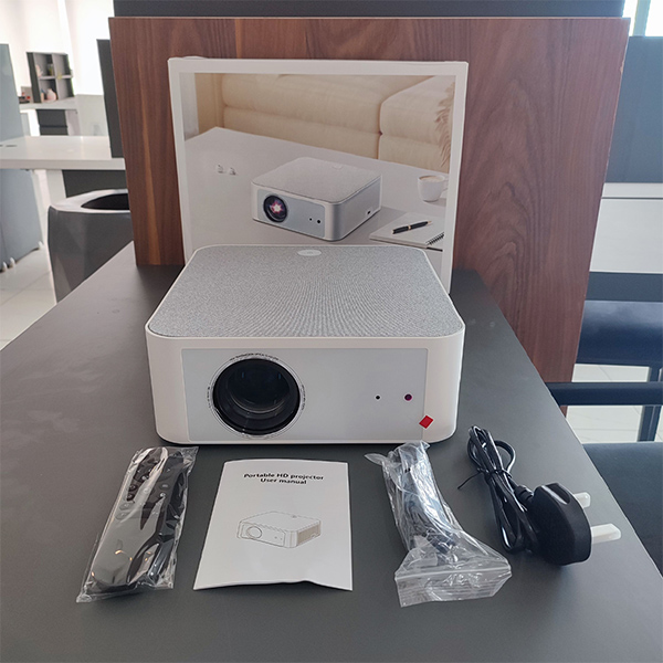 ویدئو پروژکتور هوشمند مدل Y3 Pro