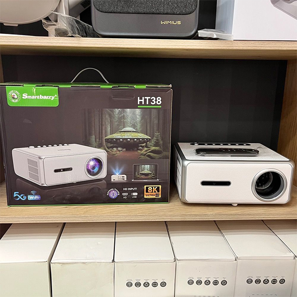 ویدیو پروژکتور اسمارت بری مدل Smart barry HT38